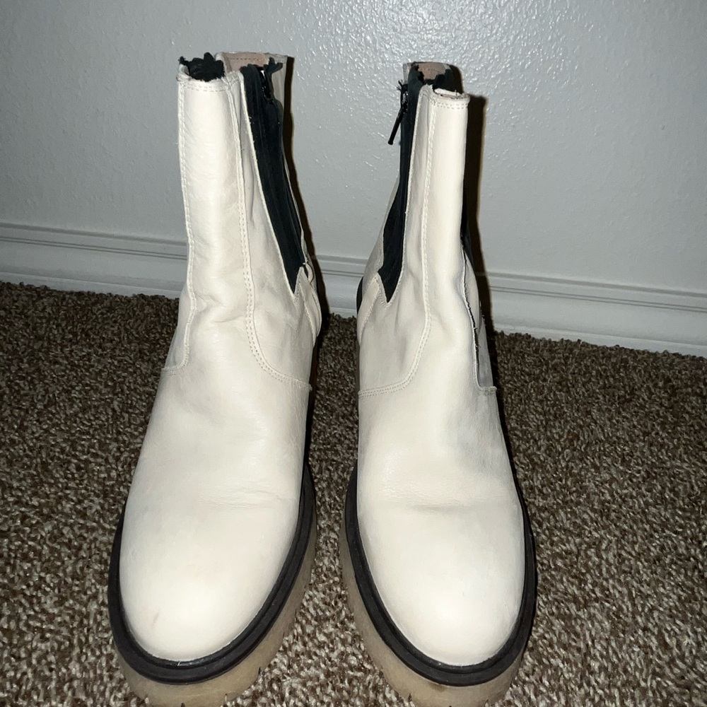 Free People booties!!!! Size 39